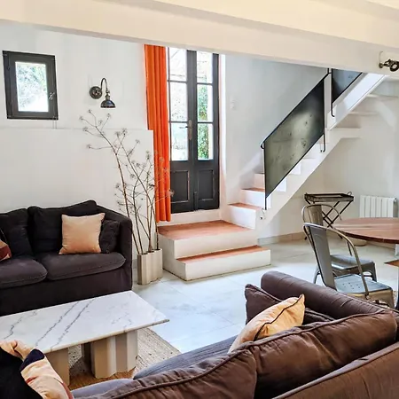 Guest house Des Oules Saint-Victor-des-Oules
