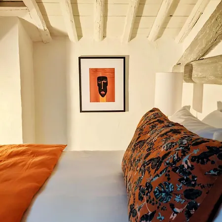 Des Oules Guest house