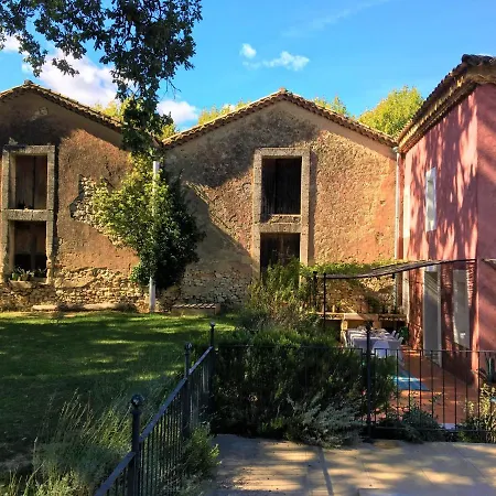 Des Oules Maison d'hôtes Saint-Victor-des-Oules